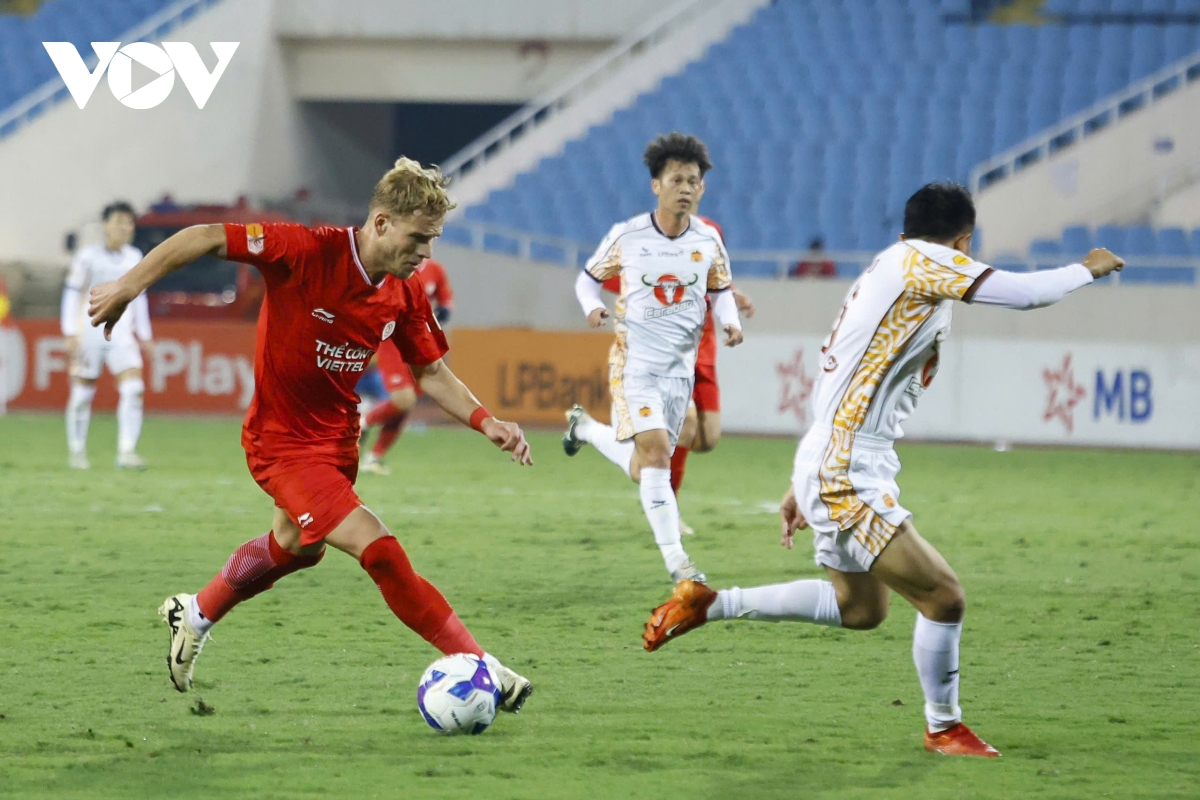 vòng 12 v-league thể công viettel thắng dễ hagl thiếu hụt lực lượng hình ảnh 18 vong 12 v-league the cong viettel thang de hagl thieu hut luc luong hinh anh 18
