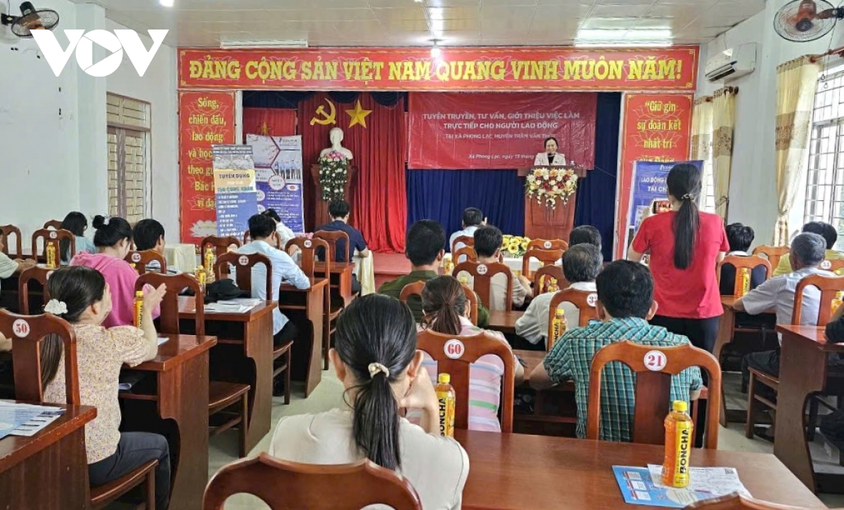 cà mau khuyến khích người dân đi xuất khẩu lao động hình ảnh 1 ca mau khuyen khich nguoi dan di xuat khau lao dong hinh anh 1