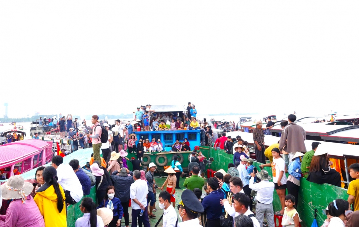 người dân nghề hạ bạc bảo tồn văn hóa qua lễ hội tống phong hình ảnh 6 nguoi dan nghe ha bac bao ton van hoa qua le hoi tong phong hinh anh 6