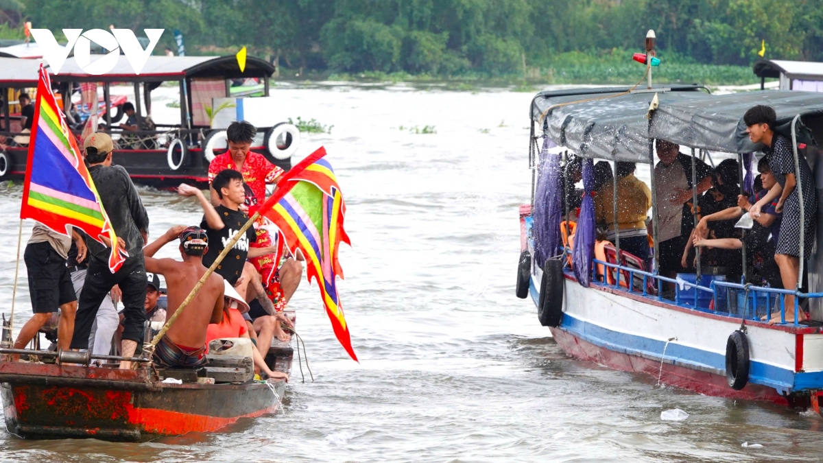 người dân nghề hạ bạc bảo tồn văn hóa qua lễ hội tống phong hình ảnh 9 nguoi dan nghe ha bac bao ton van hoa qua le hoi tong phong hinh anh 9