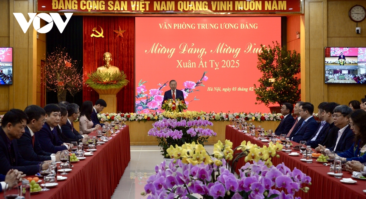 co ban hoan thanh sap xep bo may cac co quan Dang, tu phap va doan the tw hinh anh 1