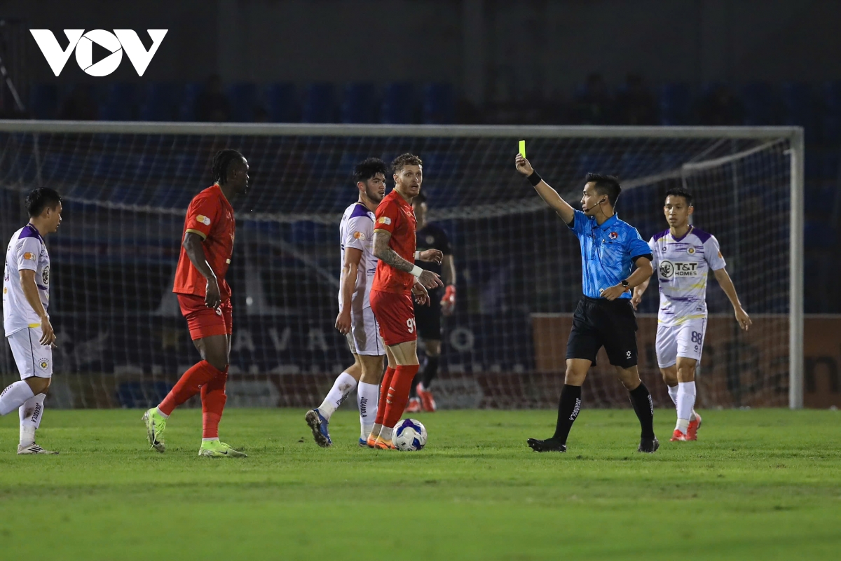 ket qua vong 16 v-league 2024 2025 vua hoa tiep tuc giu ngoi vuong truoc ha noi fc hinh anh 16