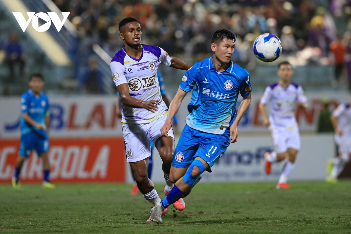 Kết quả vòng 15 V-League 2024/2025: Hà Nội FC ngược dòng thắng kịch tính Đà Nẵng