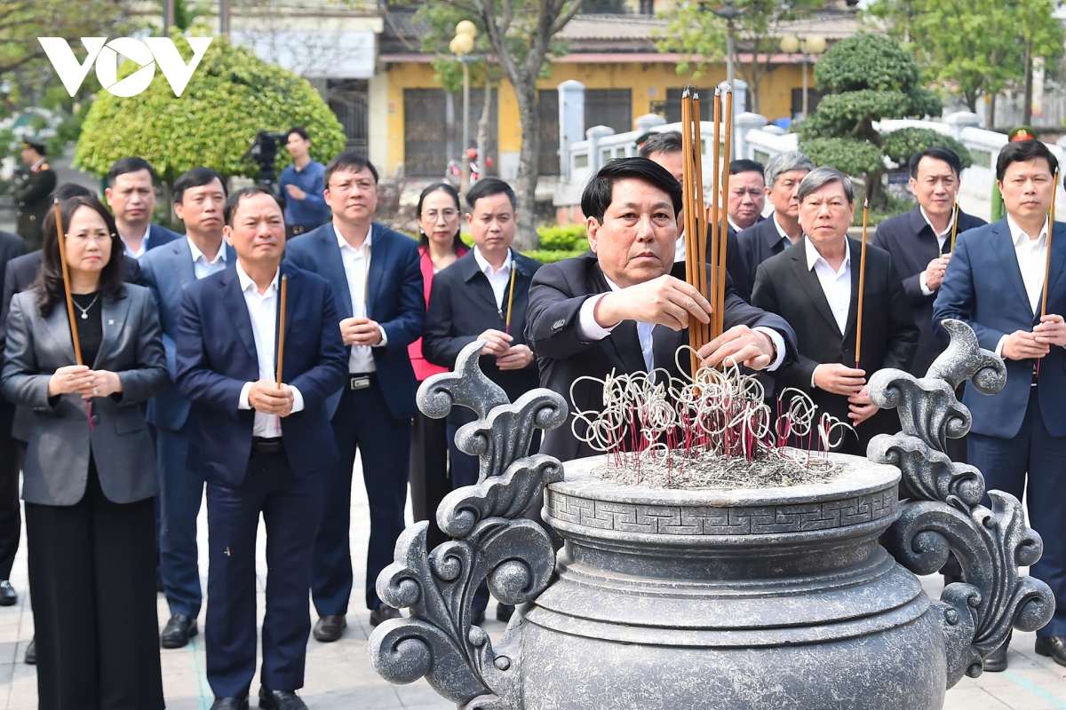 chủ tịch nước chủ trì hội nghị thông qua dự thảo báo cáo kiểm tra ban thường vụ hưng yên hình ảnh 5 chu tich nuoc chu tri hoi nghi thong qua du thao bao cao kiem tra ban thuong vu hung yen hinh anh 5