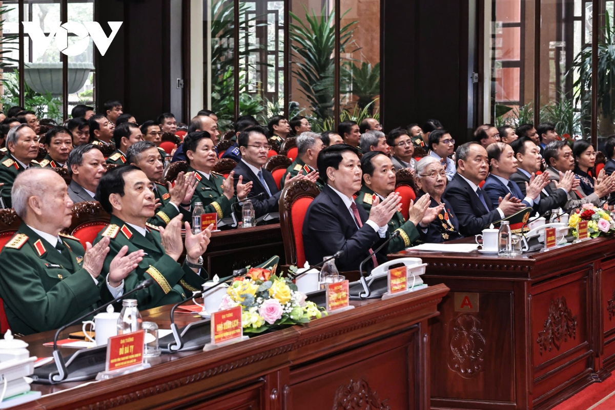 chủ tịch nước lương cường dự lễ kỷ niệm 90 năm ngày truyền thống dân quân tự vệ hình ảnh 4 chu tich nuoc luong cuong du le ky niem 90 nam ngay truyen thong dan quan tu ve hinh anh 4