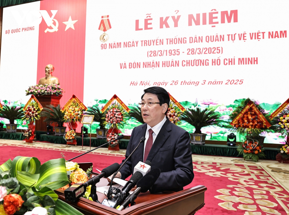 chủ tịch nước lương cường dự lễ kỷ niệm 90 năm ngày truyền thống dân quân tự vệ hình ảnh 1 chu tich nuoc luong cuong du le ky niem 90 nam ngay truyen thong dan quan tu ve hinh anh 1