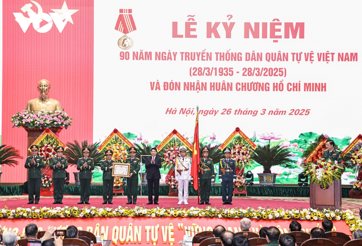 chủ tịch nước lương cường dự lễ kỷ niệm 90 năm ngày truyền thống dân quân tự vệ hình ảnh 2 chu tich nuoc luong cuong du le ky niem 90 nam ngay truyen thong dan quan tu ve hinh anh 2