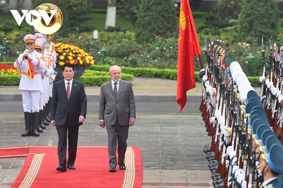chủ tịch nước lương cường chủ trì lễ đón tổng thống brasil lula da silva hình ảnh 2 chu tich nuoc luong cuong chu tri le don tong thong brasil lula da silva hinh anh 2