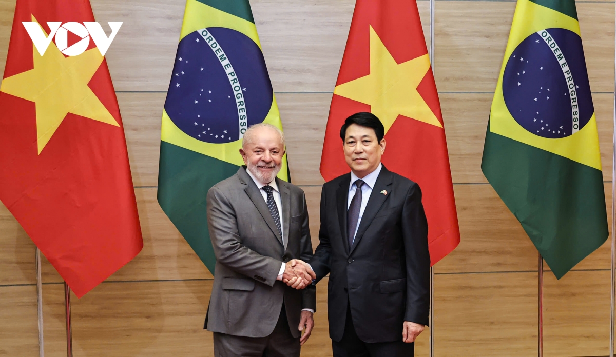 Chủ tịch nước Lương Cường chủ trì chiêu đãi trọng thể Tổng thống Brazil