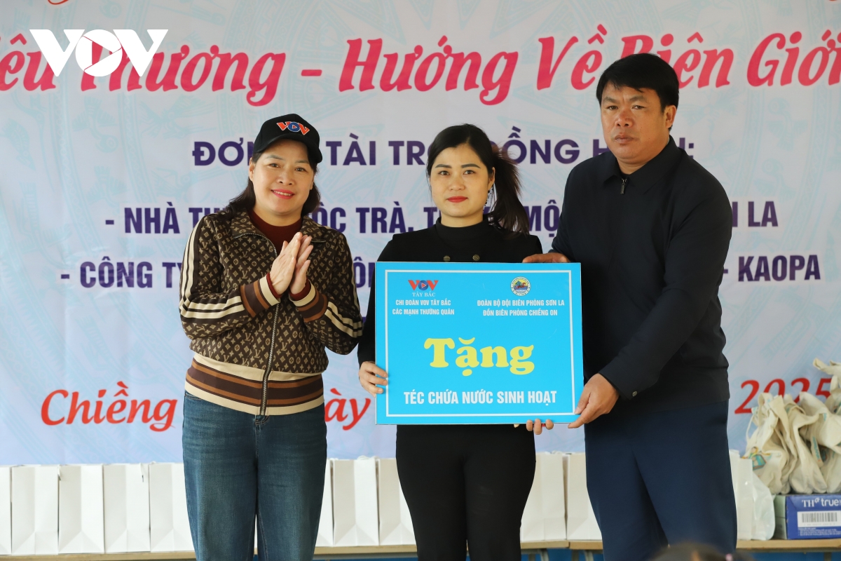 sơn la tháng 3 yêu thương, hướng về biên giới hình ảnh 3 son la thang 3 yeu thuong, huong ve bien gioi hinh anh 3