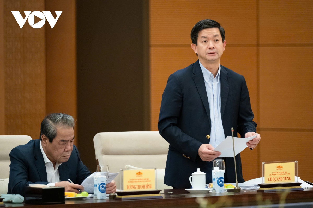 chủ tịch quốc hội nghiên cứu sửa đổi, bổ sung một số điều của hiến pháp hình ảnh 4 chu tich quoc hoi nghien cuu sua doi, bo sung mot so dieu cua hien phap hinh anh 4