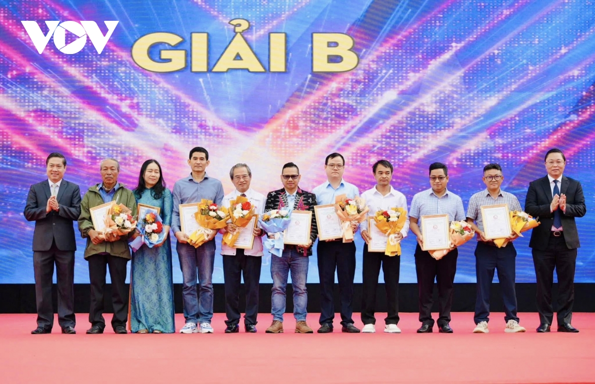triển lãm, trưng bày các thành tựu kinh tế - xã hội quảng nam sau 50 năm giải phóng hình ảnh 11 trien lam, trung bay cac thanh tuu kinh te - xa hoi quang nam sau 50 nam giai phong hinh anh 11