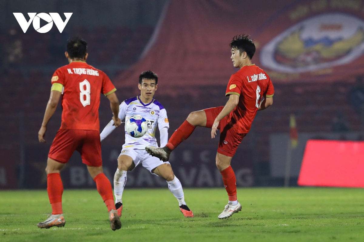 ket qua vong 16 v-league 2024 2025 vua hoa tiep tuc giu ngoi vuong truoc ha noi fc hinh anh 6