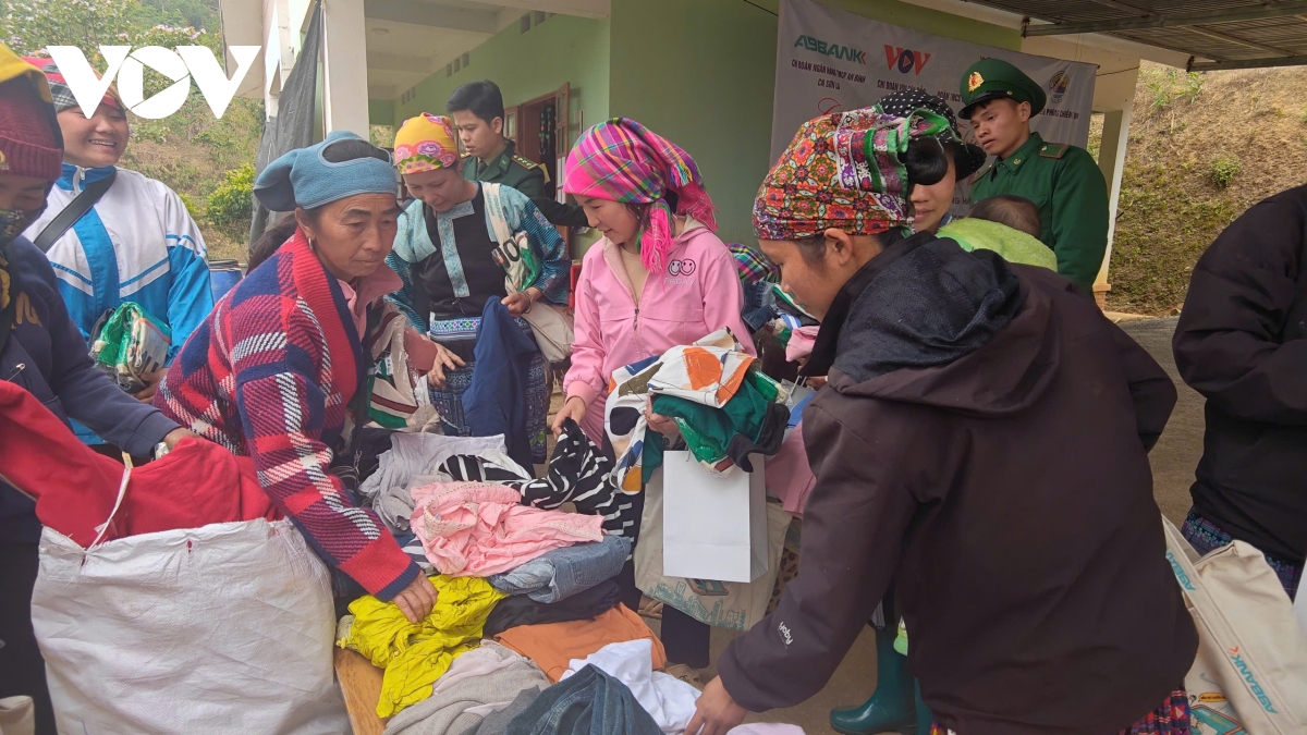 sơn la tháng 3 yêu thương, hướng về biên giới hình ảnh 8 son la thang 3 yeu thuong, huong ve bien gioi hinh anh 8