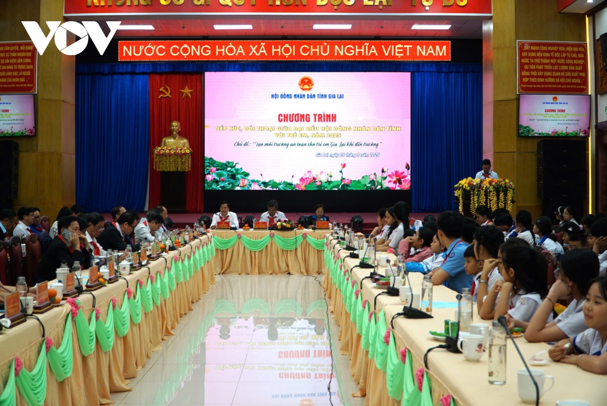 học sinh gia lai lo ngại bạo lực học đường, an toàn mạng và pháo tự chế hình ảnh 2 hoc sinh gia lai lo ngai bao luc hoc duong, an toan mang va phao tu che hinh anh 2