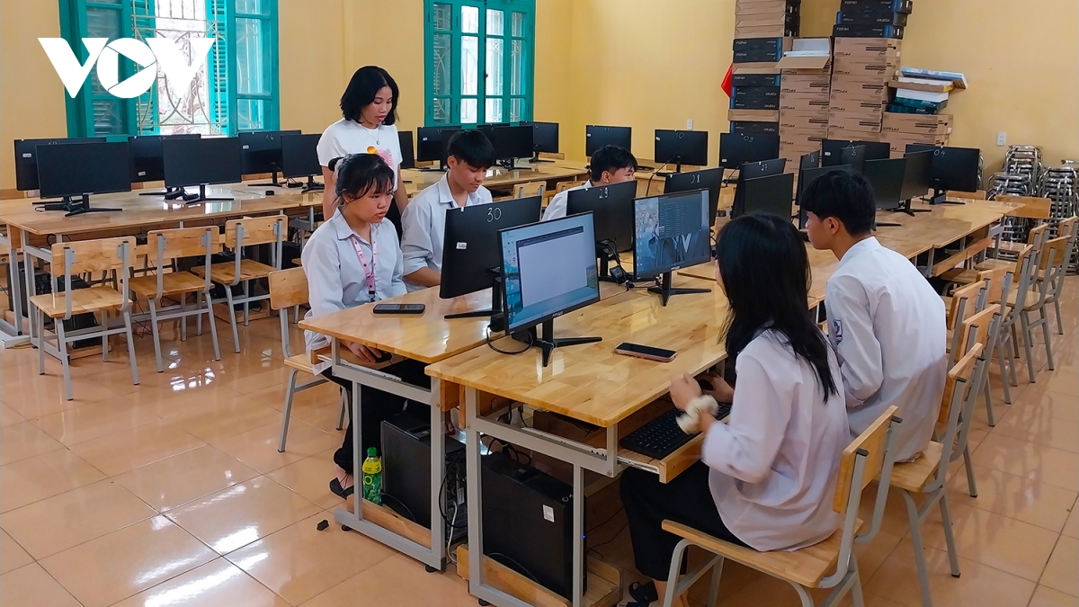chuyển đổi số góp phần nâng cao hiệu quả giáo dục vùng dân tộc miền núi thái nguyên hình ảnh 1 chuyen doi so gop phan nang cao hieu qua giao duc vung dan toc mien nui thai nguyen hinh anh 1