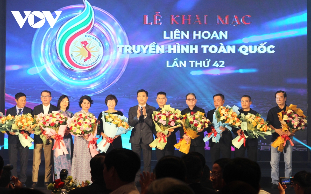 khai mac lien hoan truyen hinh toan quoc lan thu 42 hinh anh 2