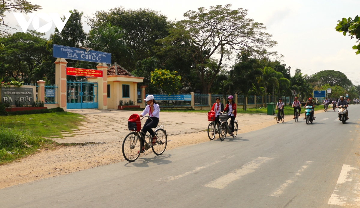 sau 50 năm giải phóng, vùng đất đau thương ba chúc chuyển mình mạnh mẽ hình ảnh 3 sau 50 nam giai phong, vung dat dau thuong ba chuc chuyen minh manh me hinh anh 3