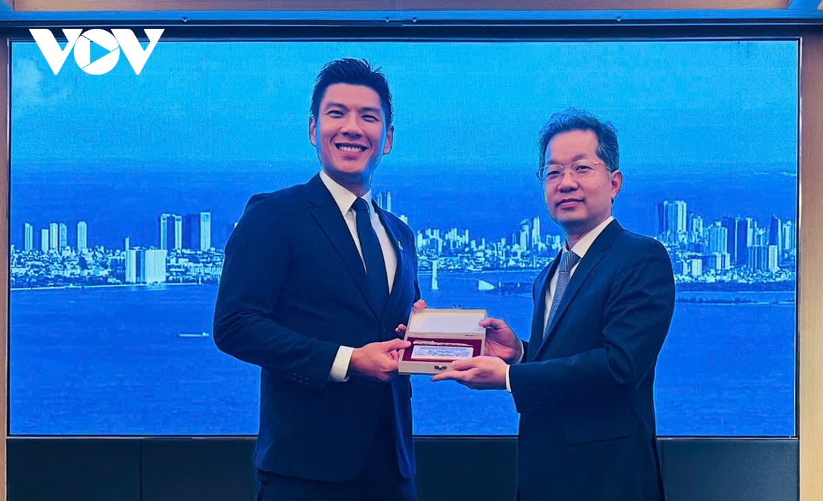 Đà nẵng học hỏi kinh nghiệm phát triển trung tâm tài chính từ singapore hình ảnh 2 Da nang hoc hoi kinh nghiem phat trien trung tam tai chinh tu singapore hinh anh 2
