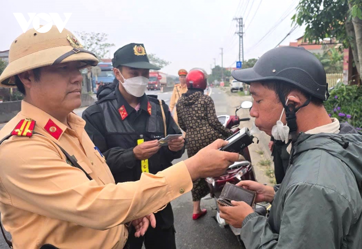 quảng bình giải quyết vấn đề phát sinh từ cơ sở sau khi giải thể công an huyện hình ảnh 5 quang binh giai quyet van de phat sinh tu co so sau khi giai the cong an huyen hinh anh 5