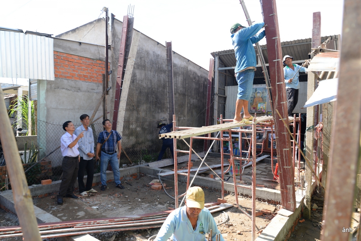 cần thơ phấn đấu đến cuối tháng 4 sẽ hoàn thành xóa nhà tạm hình ảnh 3 can tho phan dau den cuoi thang 4 se hoan thanh xoa nha tam hinh anh 3