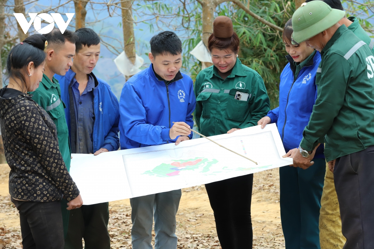 tăng cường phòng, chống cháy rừng cao su ở sơn la hình ảnh 4 tang cuong phong, chong chay rung cao su o son la hinh anh 4