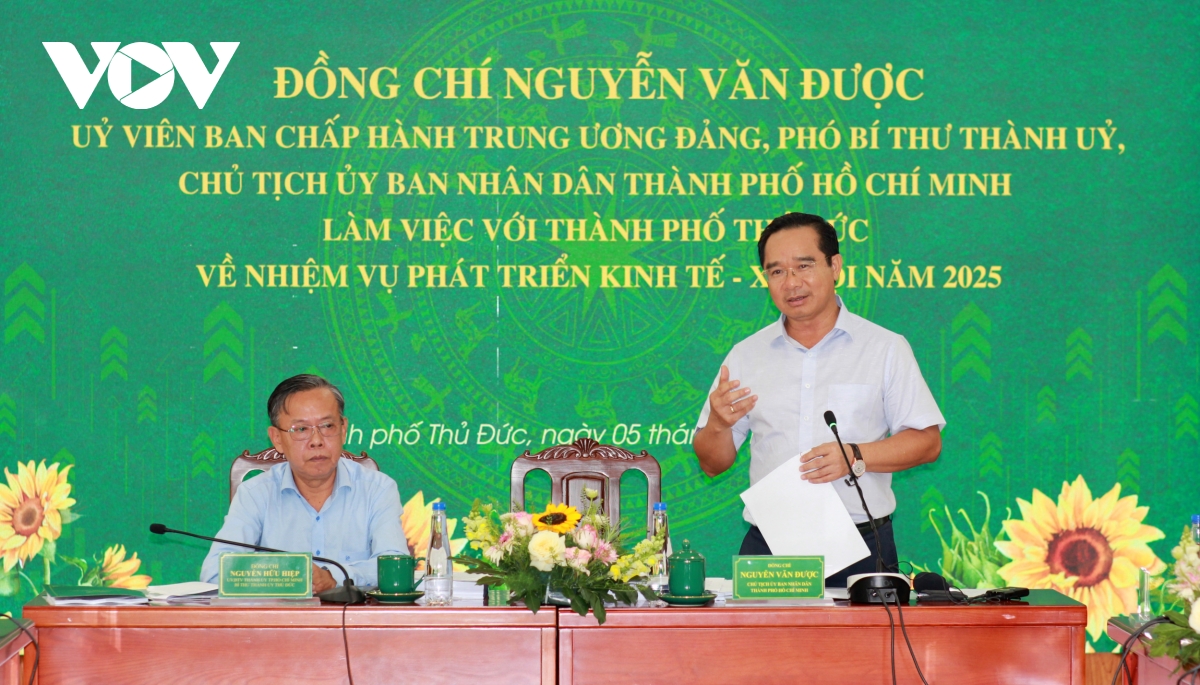 tp.hcm phải biến cơ chế xin cho thành hành chính phục vụ hình ảnh 1 tp.hcm phai bien co che xin cho thanh hanh chinh phuc vu hinh anh 1