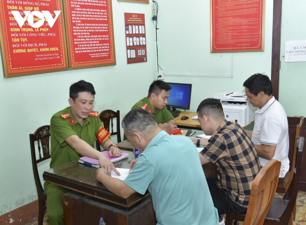 quảng bình giải quyết vấn đề phát sinh từ cơ sở sau khi giải thể công an huyện hình ảnh 2 quang binh giai quyet van de phat sinh tu co so sau khi giai the cong an huyen hinh anh 2