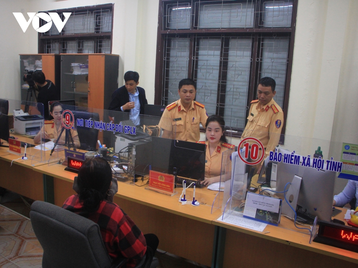 Quảng Bình: Sở, ngành sau sáp nhập hoạt động thông suốt