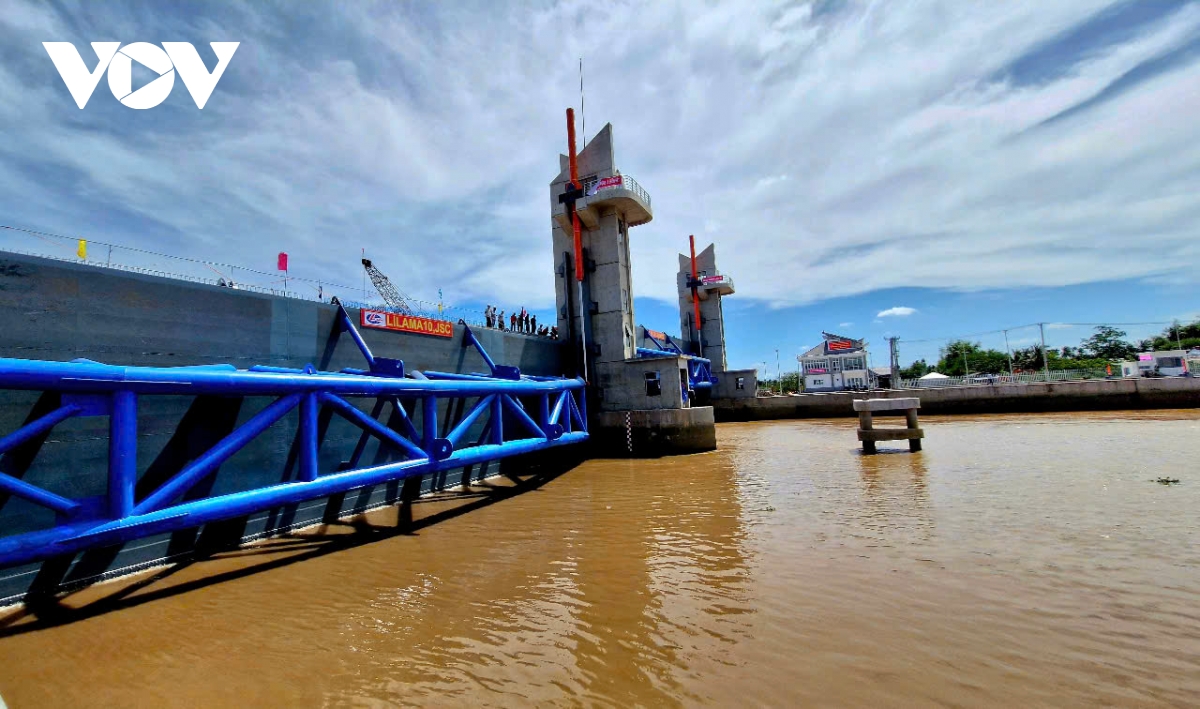 Hiệu quả từ những công trình thủy lợi ngăn mặn giữ ngọt ở ĐBSCL