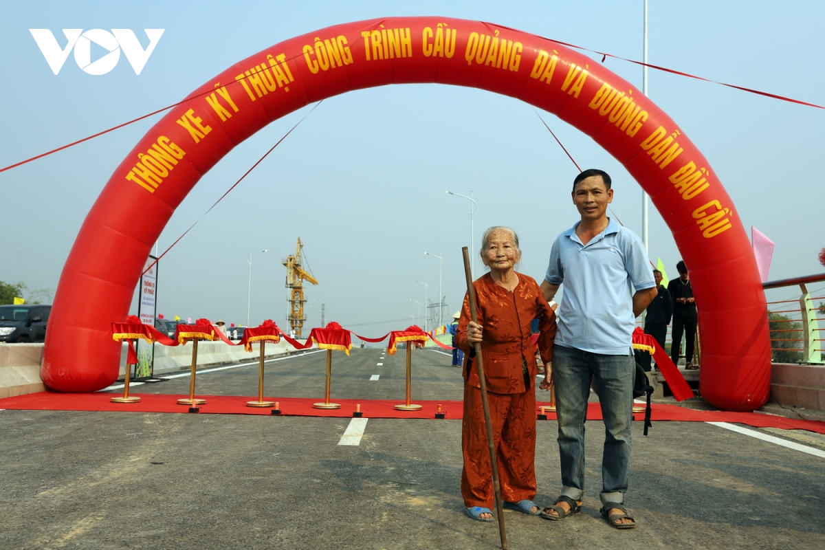 thông xe cầu quảng Đà, biểu tượng nghĩa tình, đoàn kết quảng nam-Đà nẵng hình ảnh 5 thong xe cau quang Da, bieu tuong nghia tinh, doan ket quang nam-Da nang hinh anh 5