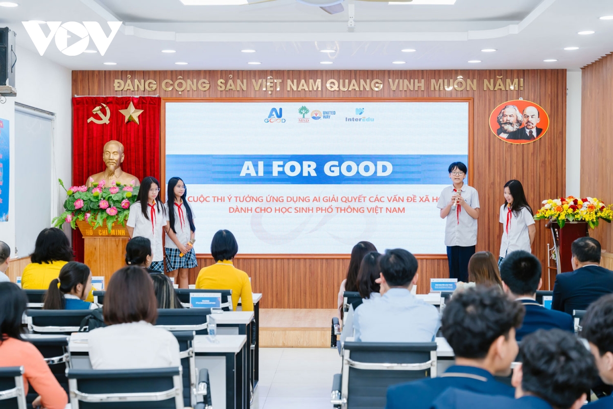 Khởi động sân chơi trí tuệ nhân tạo cho học sinh Việt Nam