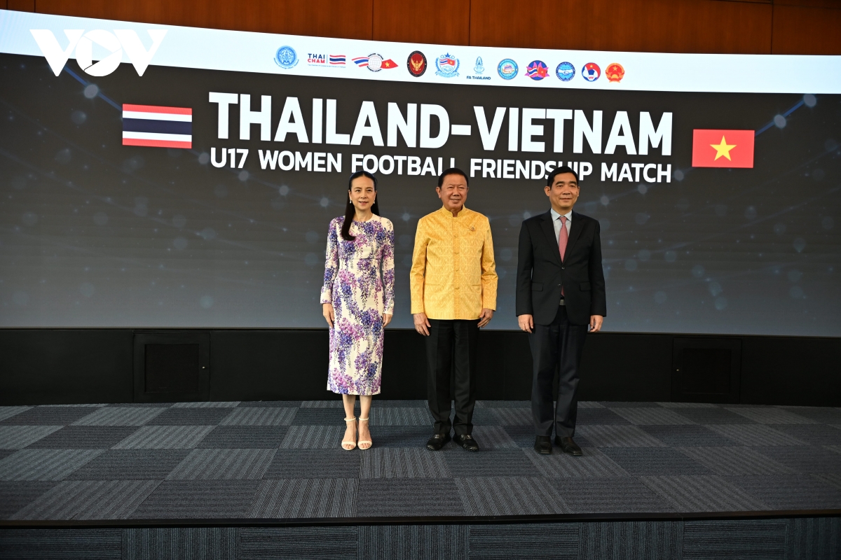 madam pang bóng đá kết nối nhân dân hai nước việt nam -thái lan hình ảnh 2 madam pang bong da ket noi nhan dan hai nuoc viet nam -thai lan hinh anh 2