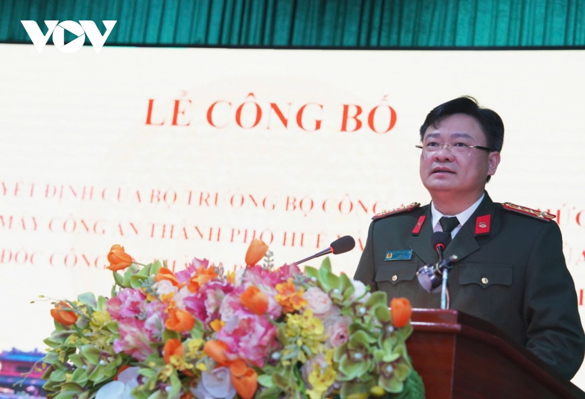 tp huế giải thể 9 công an quận, huyện, thị xã hình ảnh 2 tp hue giai the 9 cong an quan, huyen, thi xa hinh anh 2