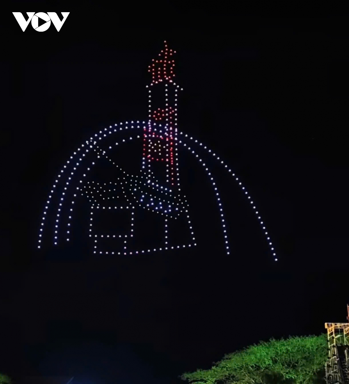 mãn nhãn đại tiệc ánh sáng tại lễ hội cà phê buôn ma thuột hình ảnh 4 man nhan dai tiec anh sang tai le hoi ca phe buon ma thuot hinh anh 4