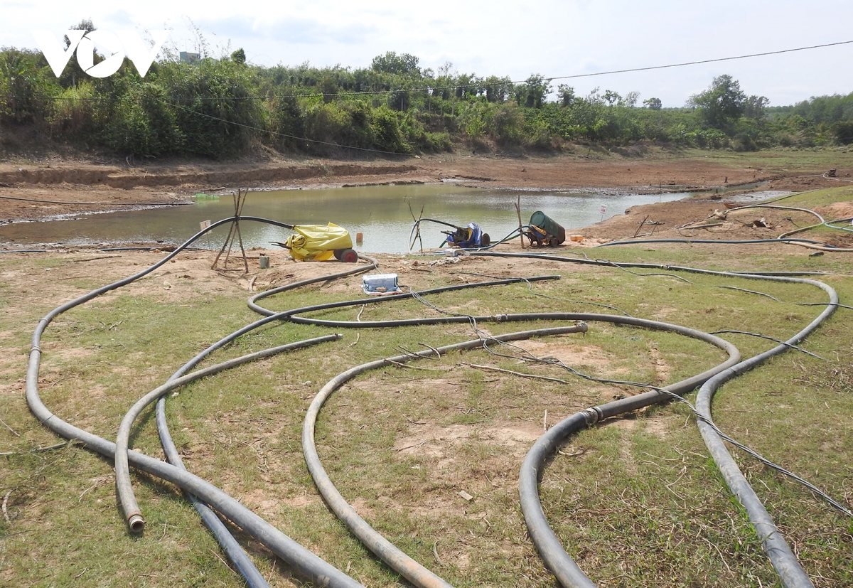 Đập thuỷ lợi tà cang hư hỏng là do lỗi thi công 16 năm trước hình ảnh 3 Dap thuy loi ta cang hu hong la do loi thi cong 16 nam truoc hinh anh 3