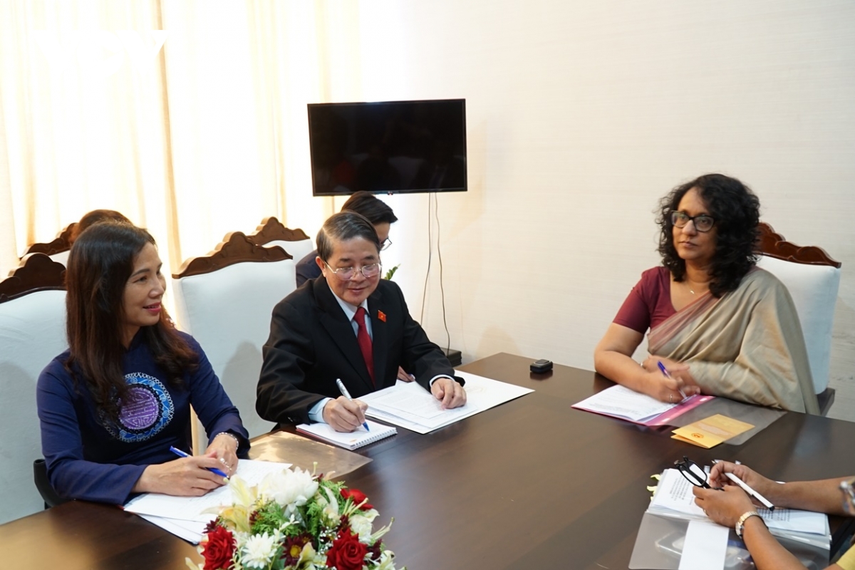 phó chủ tịch quốc hội nguyễn Đức hải hội kiến thủ tướng sri lanka hình ảnh 1 pho chu tich quoc hoi nguyen Duc hai hoi kien thu tuong sri lanka hinh anh 1