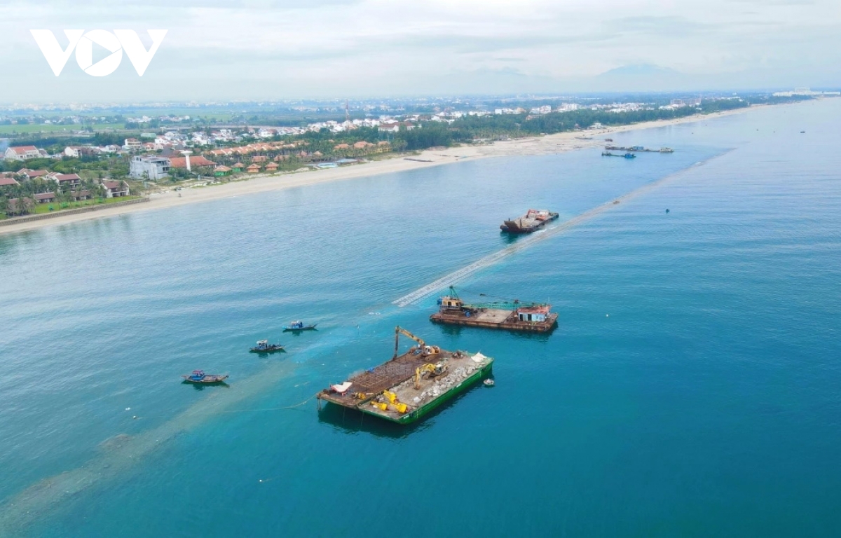 khởi công, gắn biển công trình chào mừng 50 năm ngày giải phóng quảng nam hình ảnh 2 khoi cong, gan bien cong trinh chao mung 50 nam ngay giai phong quang nam hinh anh 2
