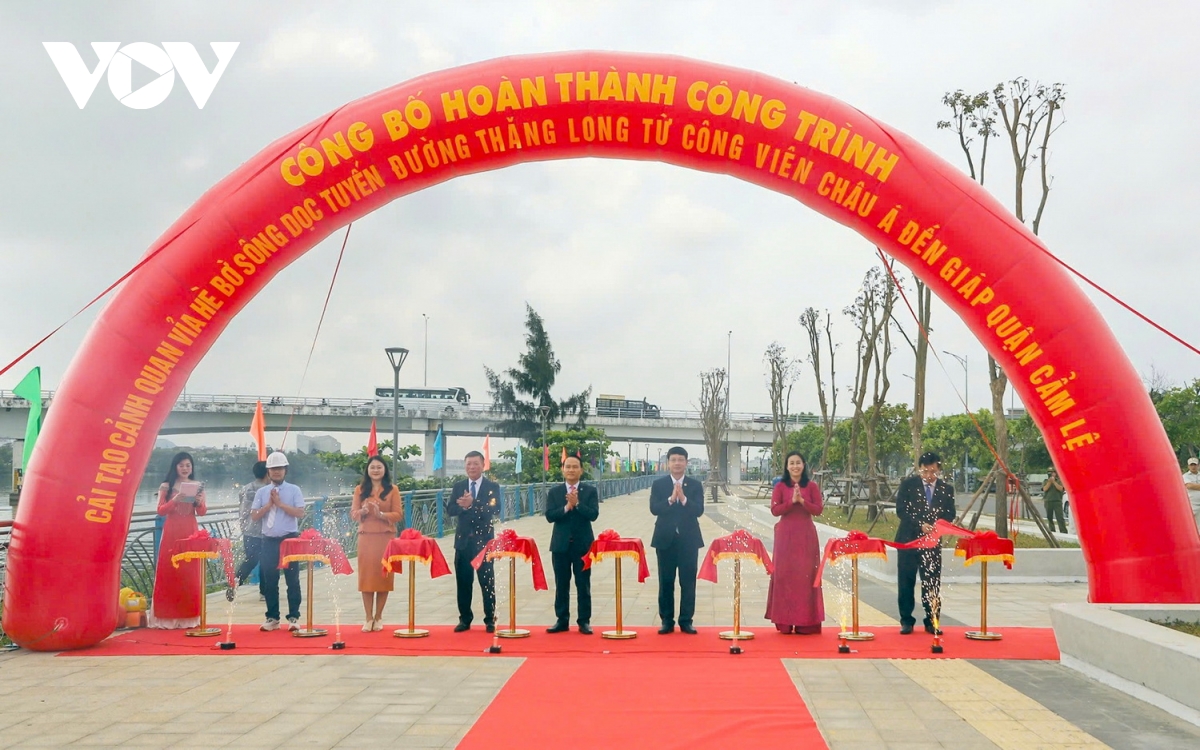 tưng bừng các hoạt động kỷ niệm 50 năm ngày giải phóng Đà nẵng hình ảnh 6 tung bung cac hoat dong ky niem 50 nam ngay giai phong Da nang hinh anh 6