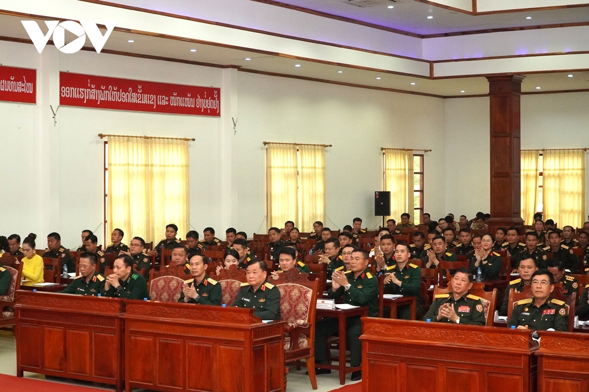 giao lưu toạ đàm sĩ quan trẻ việt nam - lào hình ảnh 3 giao luu toa dam si quan tre viet nam - lao hinh anh 3