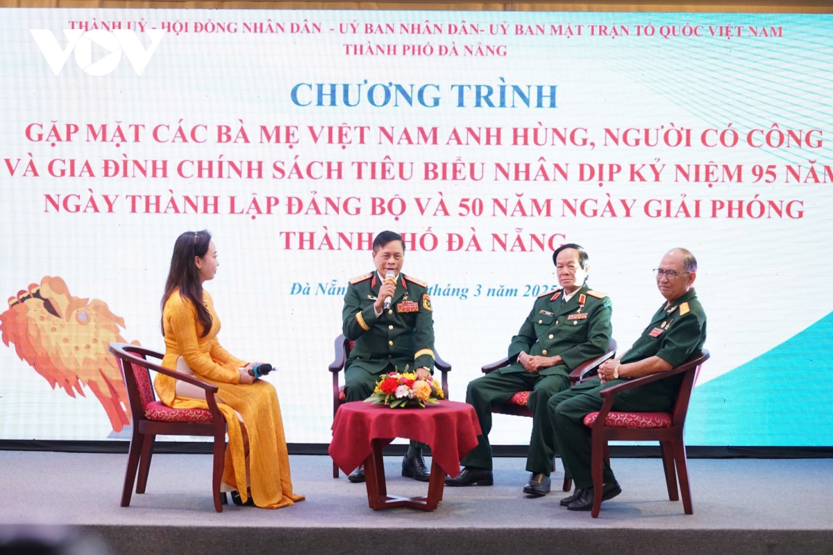 Đà nẵng gặp mặt mẹ việt nam anh hùng, người có công, gia đình chính sách hình ảnh 8 Da nang gap mat me viet nam anh hung, nguoi co cong, gia dinh chinh sach hinh anh 8