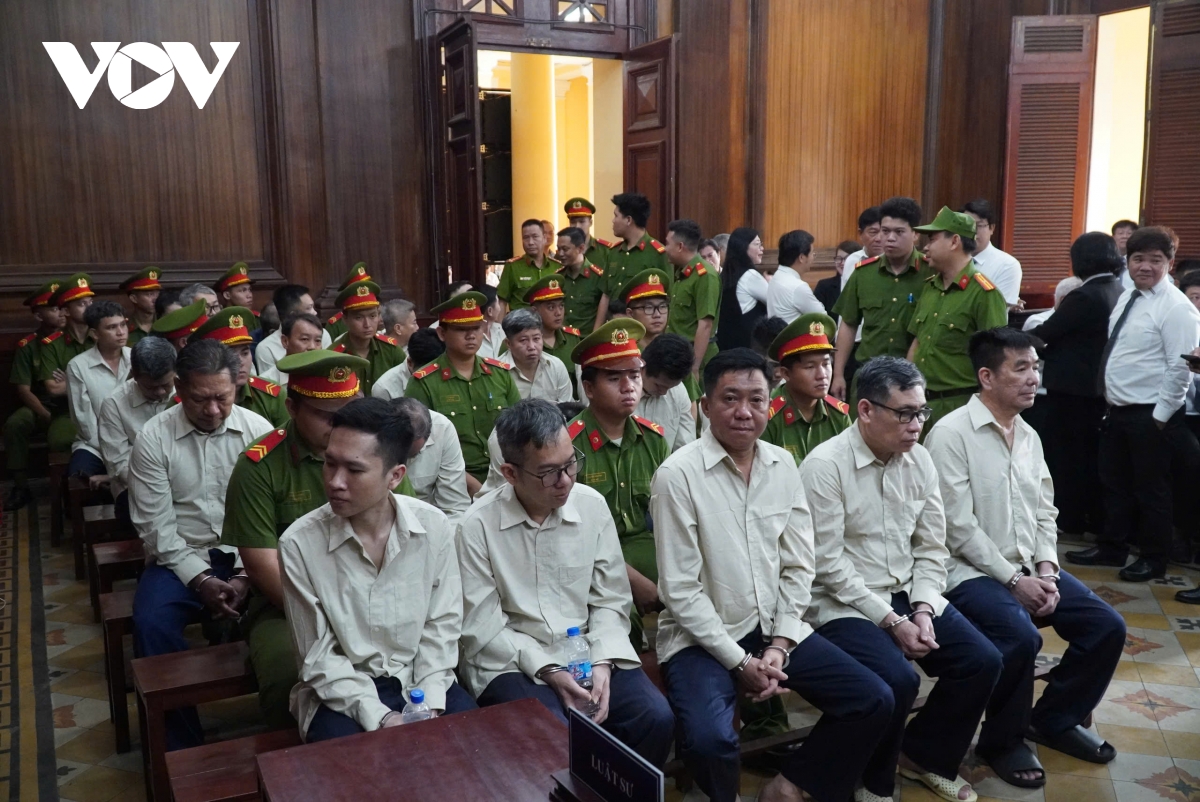cuu chu tich tinh an giang bi de nghi 9-10 nam tu vi tiep tay cho cat tac hinh anh 1