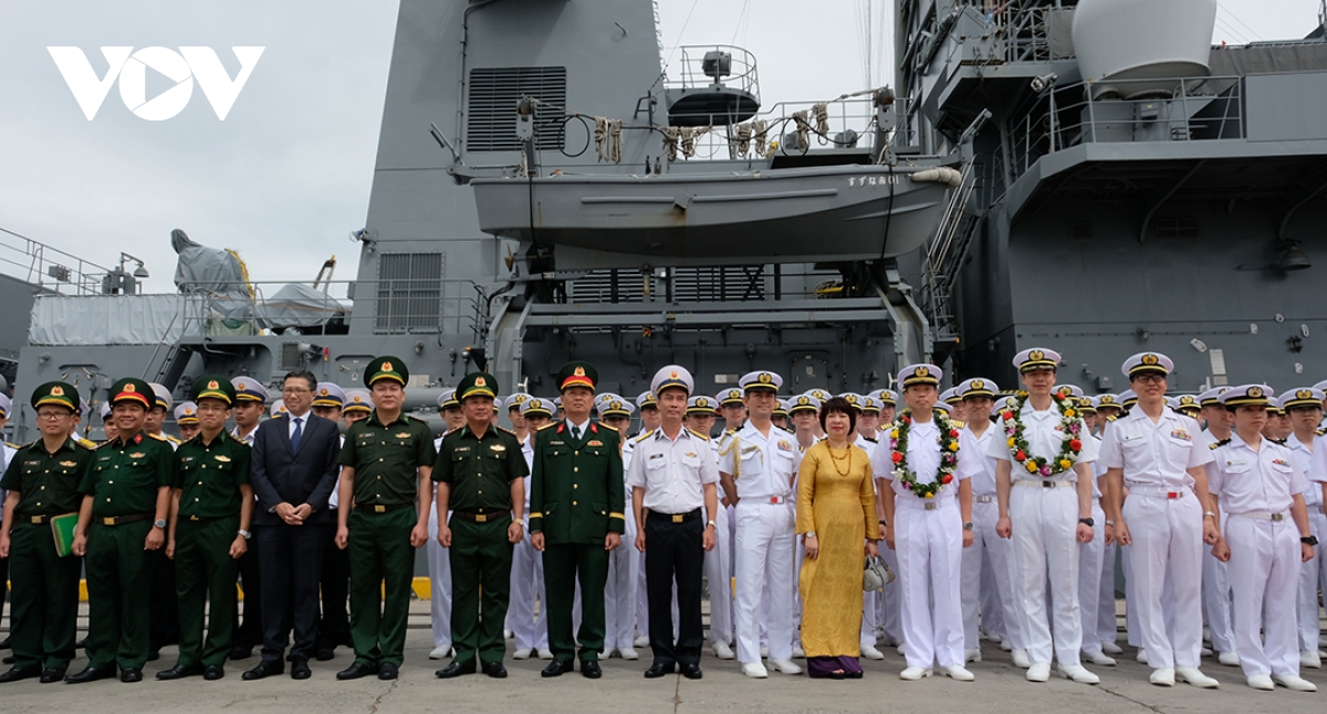 tàu huấn luyện suzunami của lực lượng tự vệ trên biển nhật bản thăm Đà nẵng hình ảnh 9 tau huan luyen suzunami cua luc luong tu ve tren bien nhat ban tham Da nang hinh anh 9
