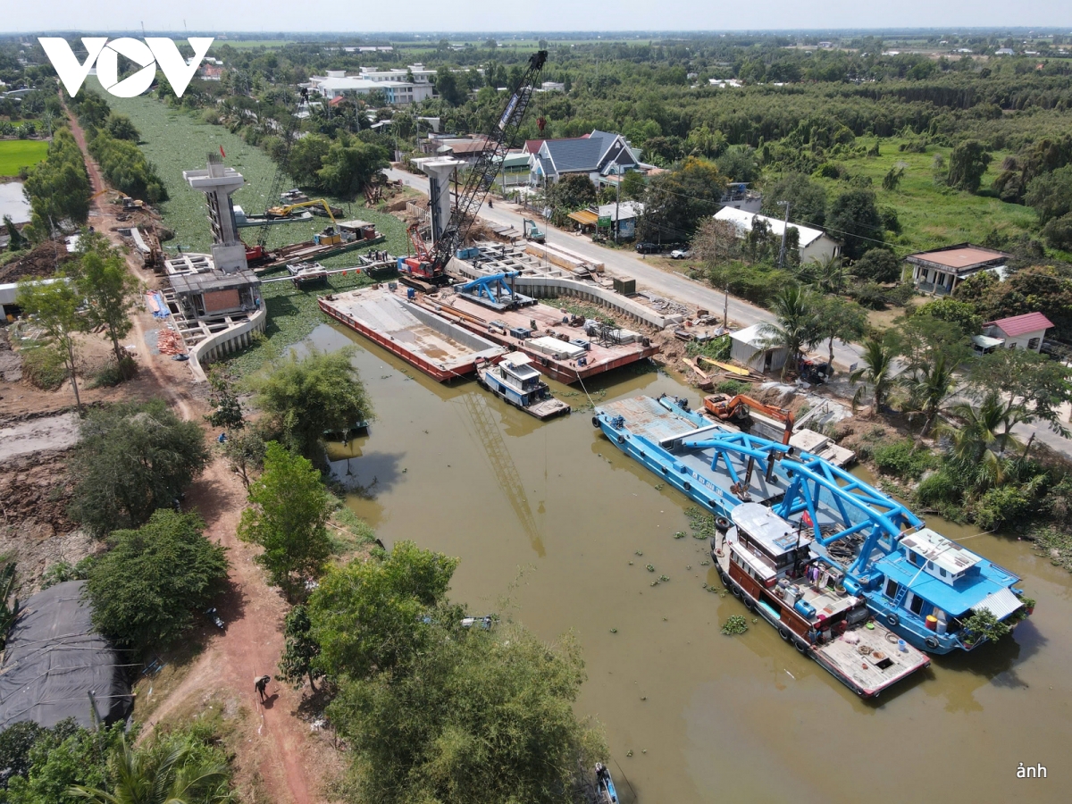 những công trình ở Đbscl hỗ trợ sản xuất, điều tiết nguồn nước cho nhân dân hình ảnh 11 nhung cong trinh o Dbscl ho tro san xuat, dieu tiet nguon nuoc cho nhan dan hinh anh 11