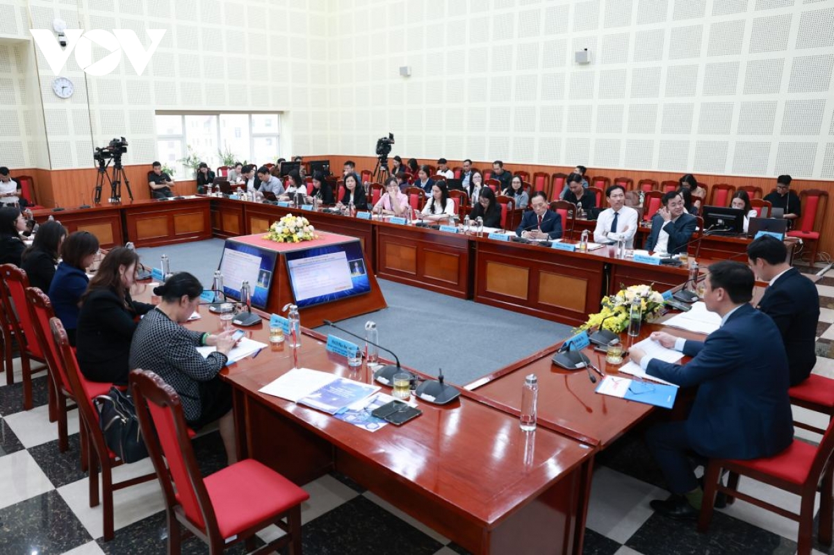 Sửa Luật thuế thu nhập cá nhân, kích thích lao động và công bằng hơn