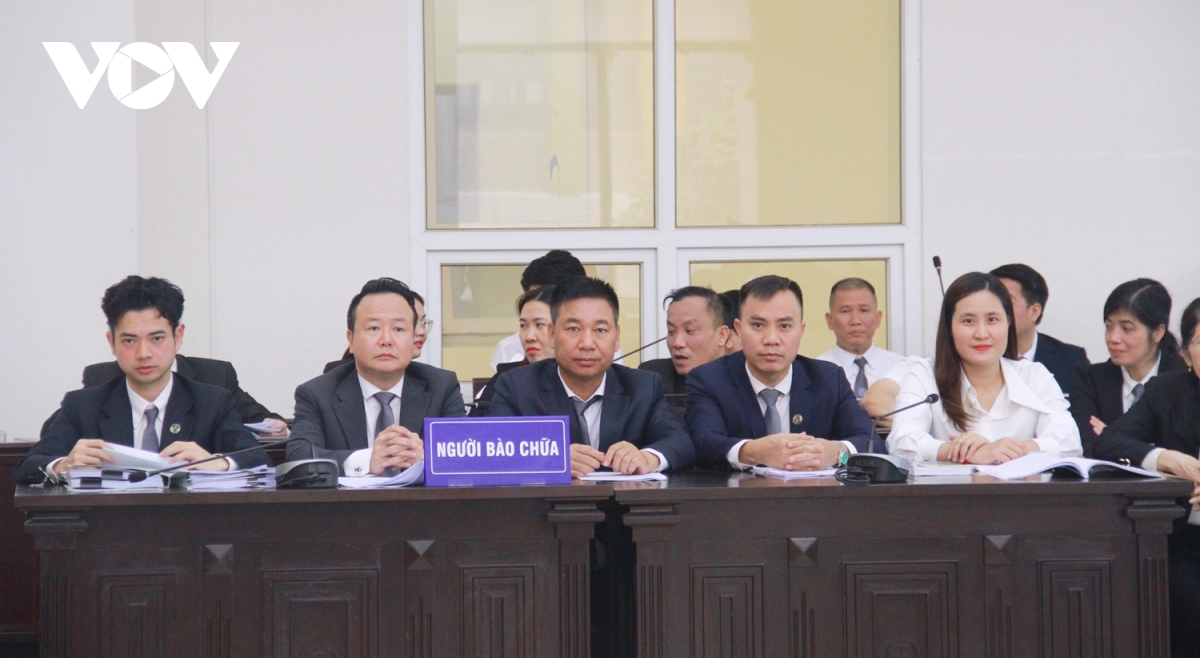 hoãn phiên toà xét xử cựu chủ tịch flc trịnh văn quyết hình ảnh 2 hoan phien toa xet xu cuu chu tich flc trinh van quyet hinh anh 2