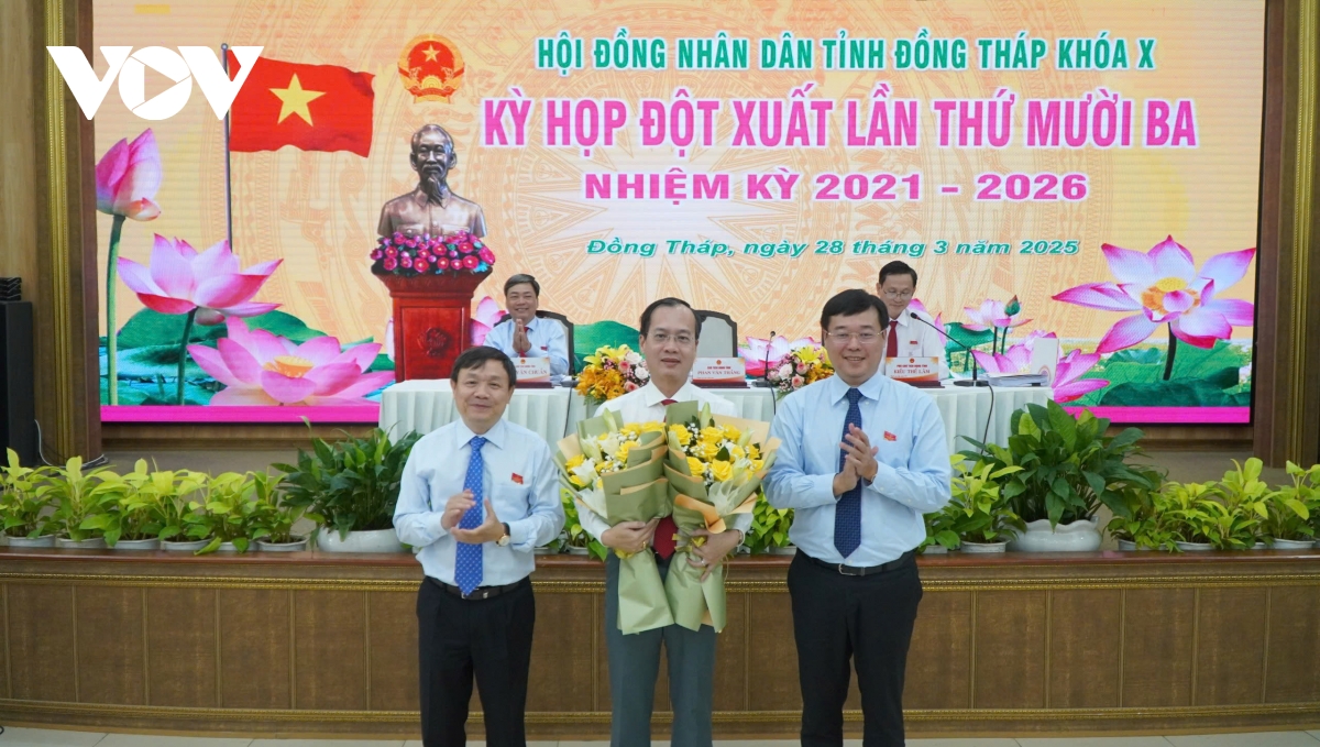 Ông trần trí quang được bầu làm chủ tịch tỉnh Đồng tháp hình ảnh 2 Ong tran tri quang duoc bau lam chu tich tinh Dong thap hinh anh 2