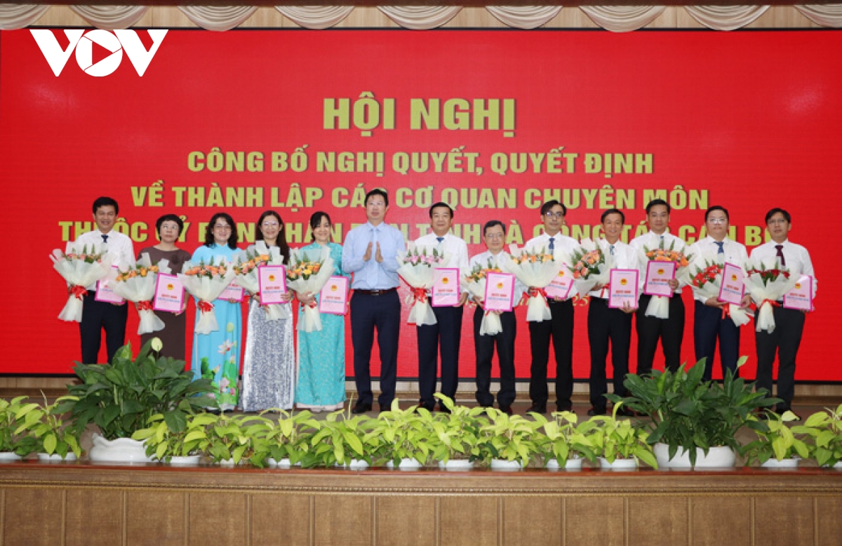 Đồng Tháp thành lập 12 cơ quan chuyên môn thuộc UBND tỉnh