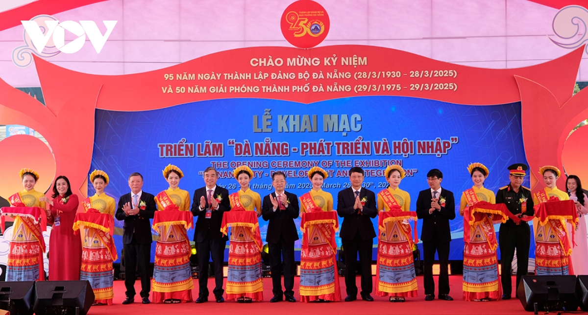 khai mạc triển lãm Đà nẵng - phát triển và hội nhập hình ảnh 7 khai mac trien lam Da nang - phat trien va hoi nhap hinh anh 7