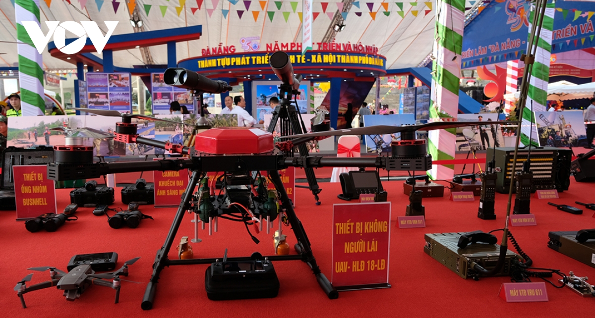 khai mạc triển lãm Đà nẵng - phát triển và hội nhập hình ảnh 9 khai mac trien lam Da nang - phat trien va hoi nhap hinh anh 9